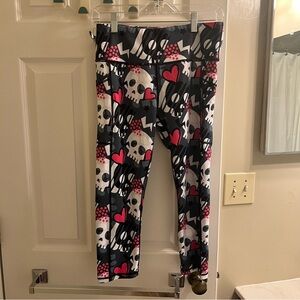 Constantly Varied Gear heartbreaker capris - medium